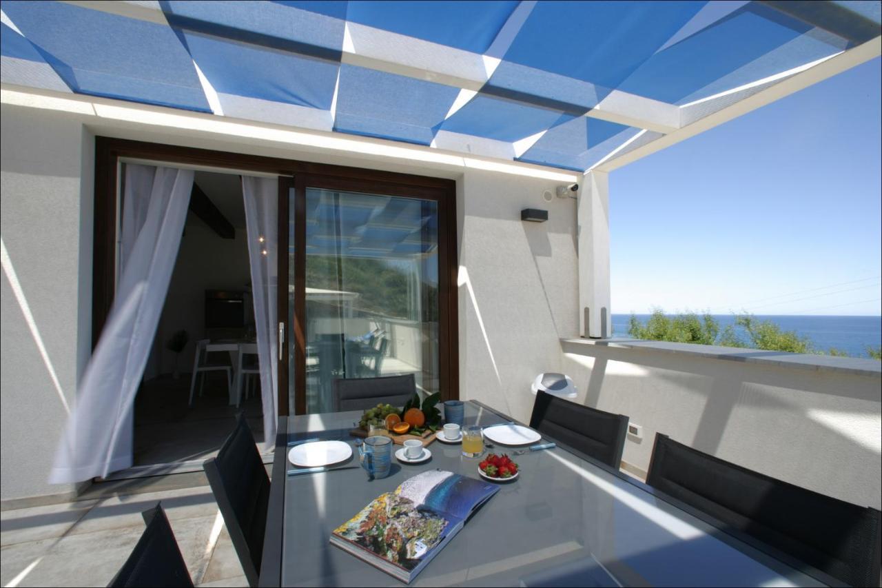 Villa Antonia - Vasca Idromassaggio Terrazza Vista Mare San Vito Lo Capo Exterior photo
