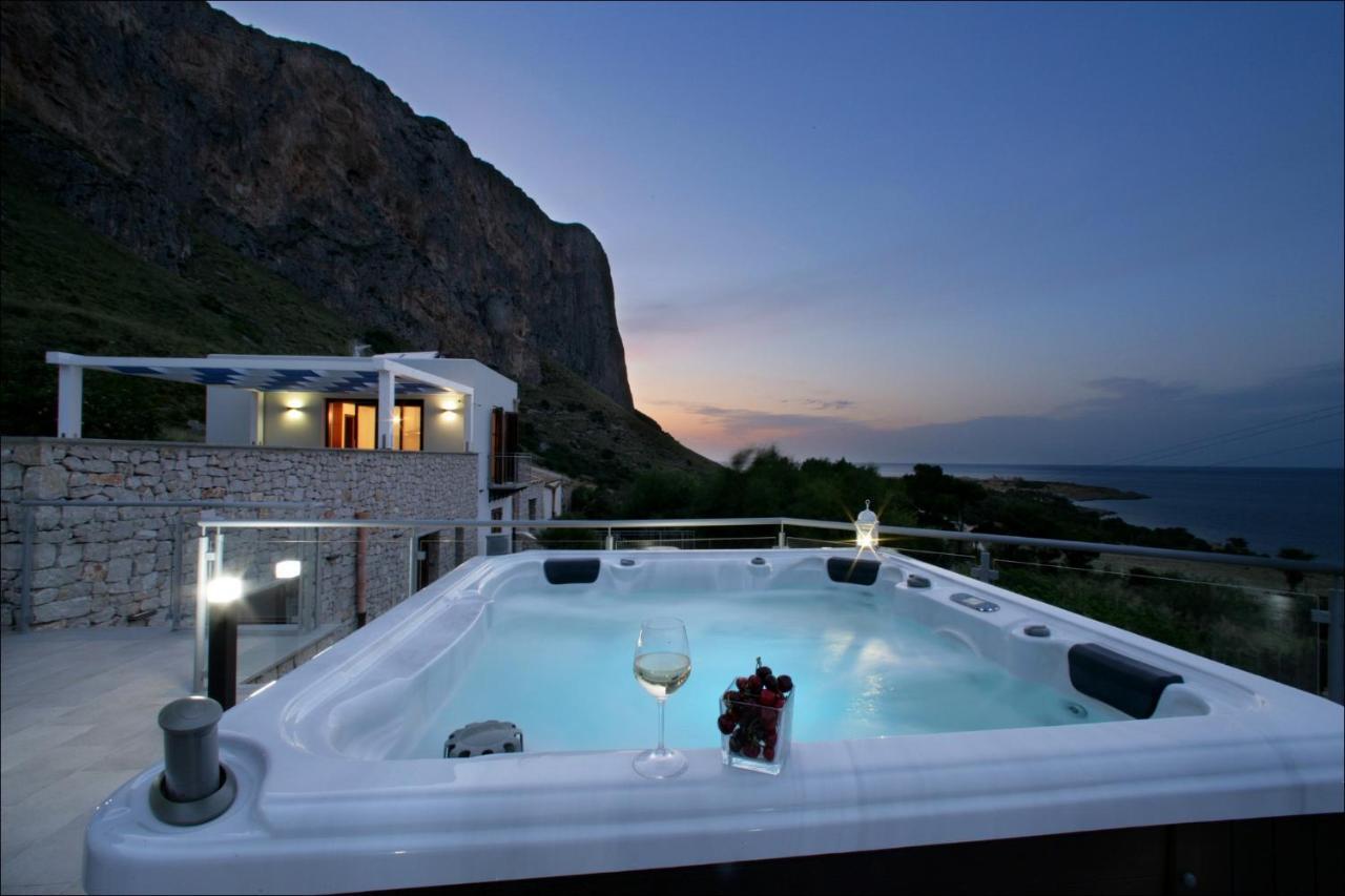 Villa Antonia - Vasca Idromassaggio Terrazza Vista Mare San Vito Lo Capo Exterior photo