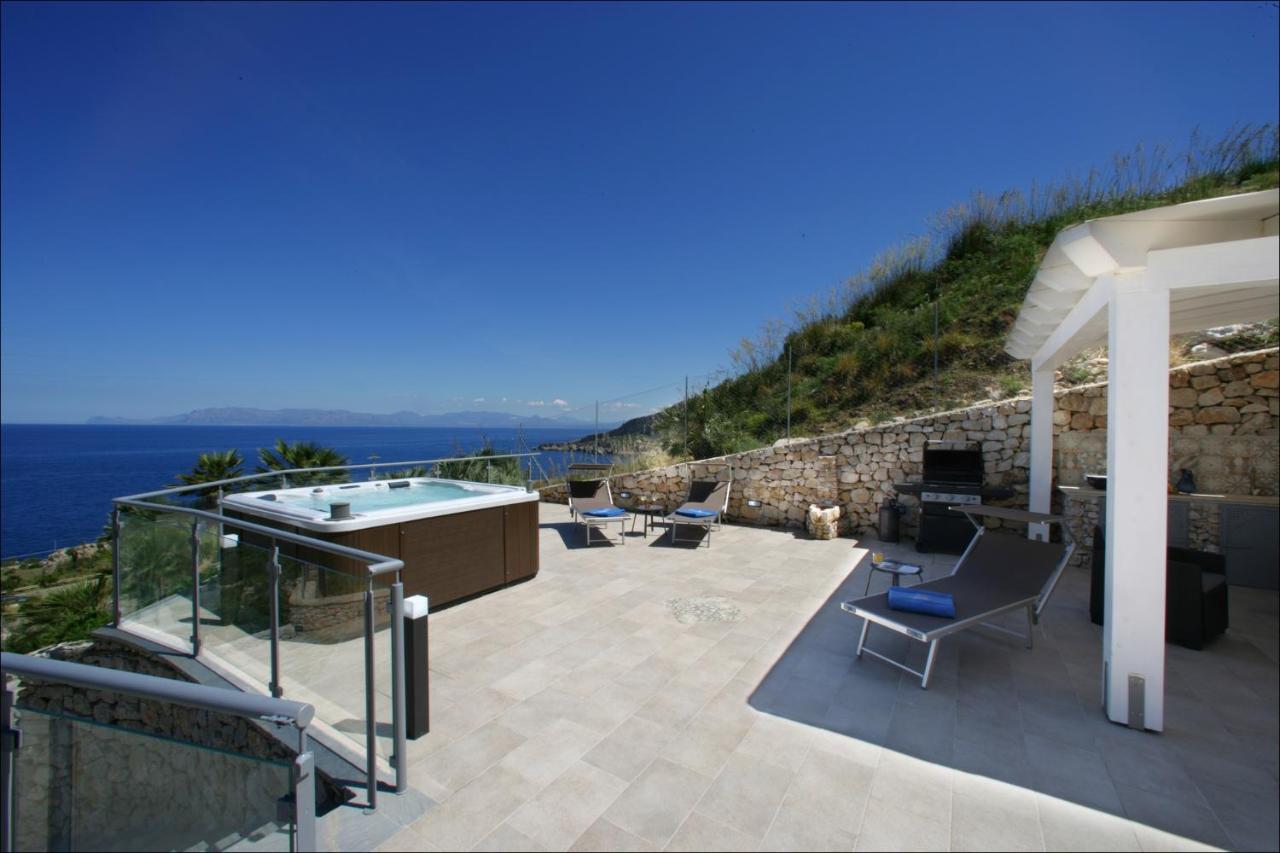 Villa Antonia - Vasca Idromassaggio Terrazza Vista Mare San Vito Lo Capo Exterior photo