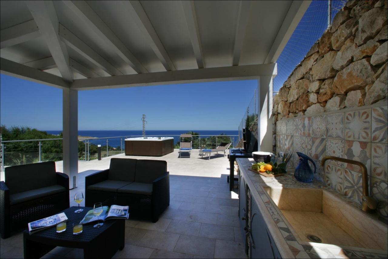 Villa Antonia - Vasca Idromassaggio Terrazza Vista Mare San Vito Lo Capo Exterior photo